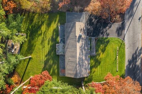 33 Cedric Rd, Barnstable, MA 02632 photo 2