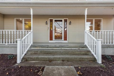 65 Frederick St, Chicopee, MA 01013 photo 20