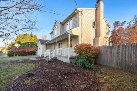 65 Frederick St, Chicopee, MA 01013 photo 21