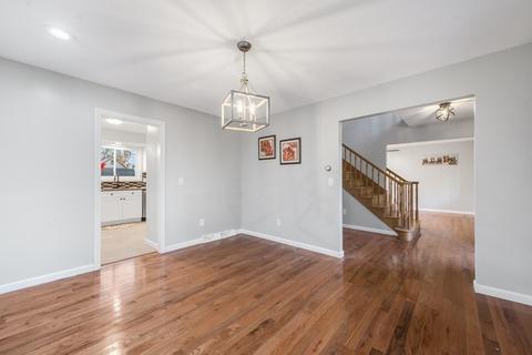 65 Frederick St, Chicopee, MA 01013 photo 11