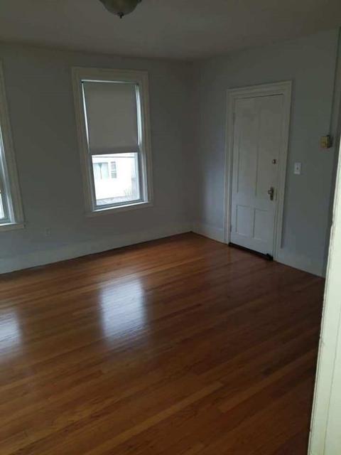 13 Park St, Chicopee, MA 01013 photo 10
