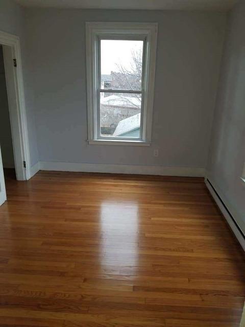 13 Park St, Chicopee, MA 01013 photo 12