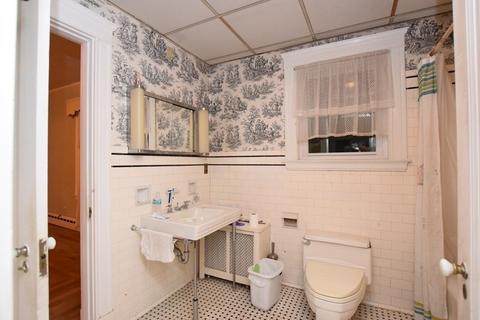 230 Oakley Rd, Woonsocket, RI 02895 photo 11
