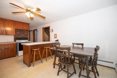 8 Nipmuck Ln, Webster, MA 01570 photo 9