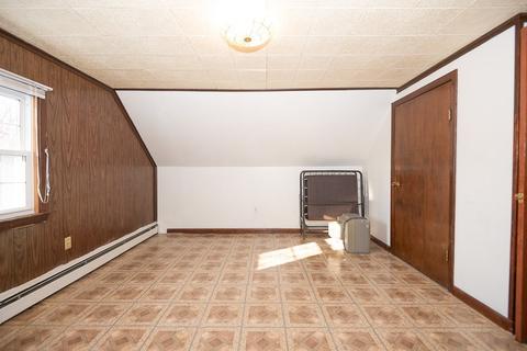 8 Nipmuck Ln, Webster, MA 01570 photo 28