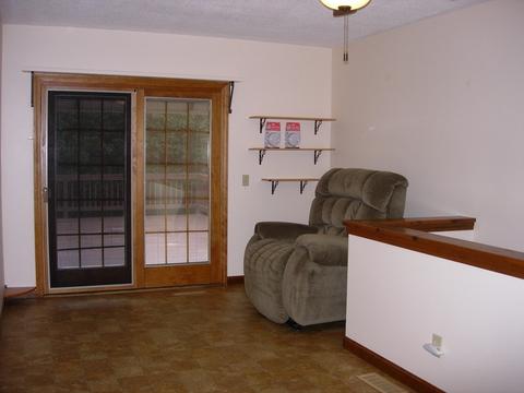 61 Shepherd St, Chicopee, MA 01013 photo 5