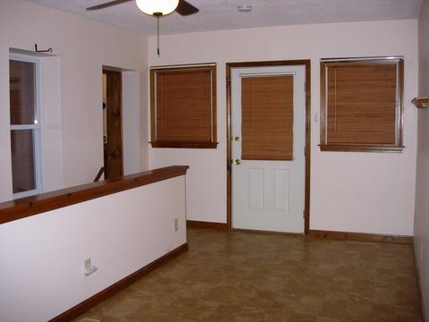61 Shepherd St, Chicopee, MA 01013 photo 4