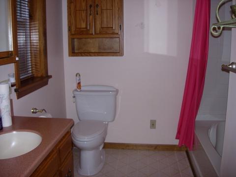 61 Shepherd St, Chicopee, MA 01013 photo 14