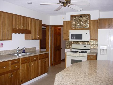61 Shepherd St, Chicopee, MA 01013 photo 7