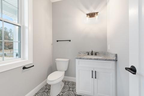 62 Pomeroy St, Easthampton, MA 01027 photo 25