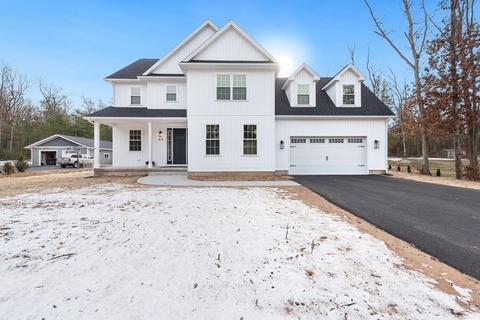 62 Pomeroy St, Easthampton, MA 01027 photo 1