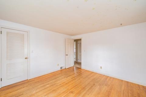 7 Squassick Rd, West Springfield, MA 01089 photo 23