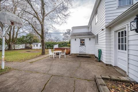 7 Squassick Rd, West Springfield, MA 01089 photo 30