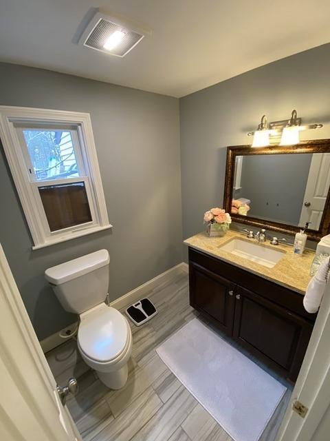 3 S Edlin St, Worcester, MA 01603 photo 9