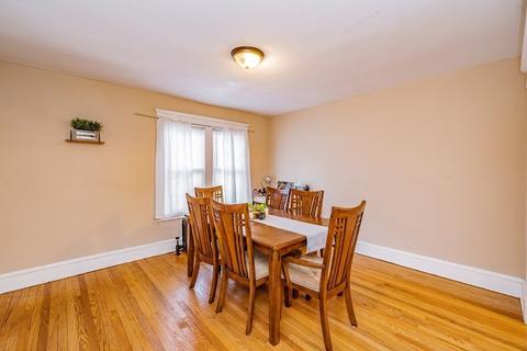 189 Corthell St, Springfield, MA 01151 photo 9