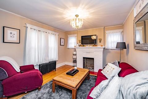 189 Corthell St, Springfield, MA 01151 photo 3