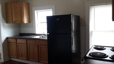 318 School St, Webster, MA 01570 photo 6