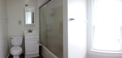 318 School St, Webster, MA 01570 photo 8