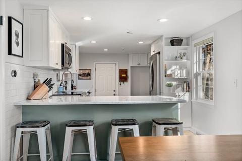 1092 Edgell Rd, Framingham, MA 01701 photo 7