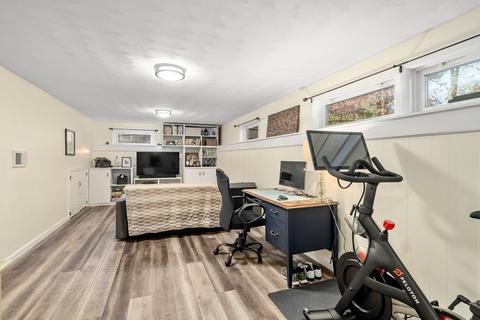 1092 Edgell Rd, Framingham, MA 01701 photo 16