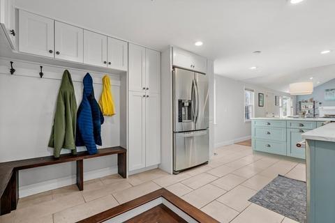 1092 Edgell Rd, Framingham, MA 01701 photo 9