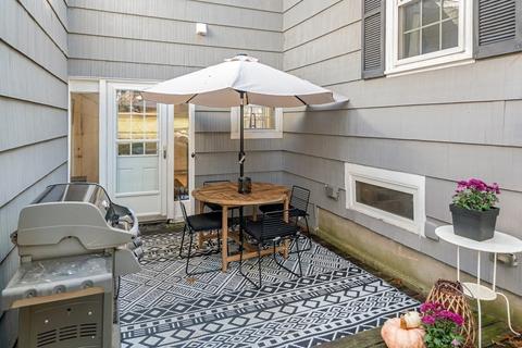 1092 Edgell Rd, Framingham, MA 01701 photo 10