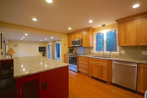 35 Ledgewood Dr, Danvers, MA 01923 photo 7