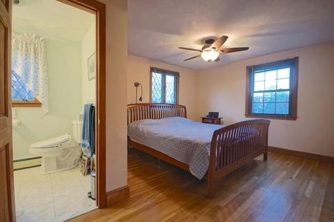 35 Ledgewood Dr, Danvers, MA 01923 photo 18