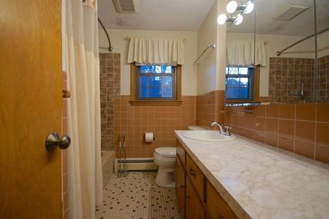 35 Ledgewood Dr, Danvers, MA 01923 photo 23
