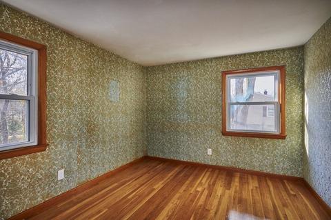 10 John St, Easthampton, MA 01027 photo 13