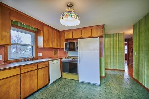 10 John St, Easthampton, MA 01027 photo 9