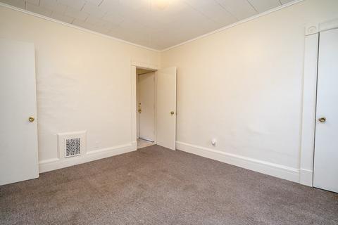 36 Wendell Pl, Springfield, MA 01105 photo 16