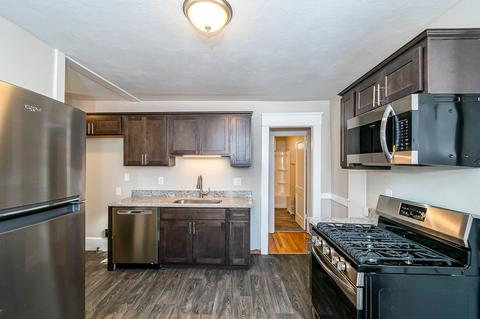 98 Carver St, Springfield, MA 01108 photo 26