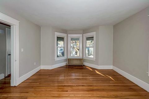 98 Carver St, Springfield, MA 01108 photo 24