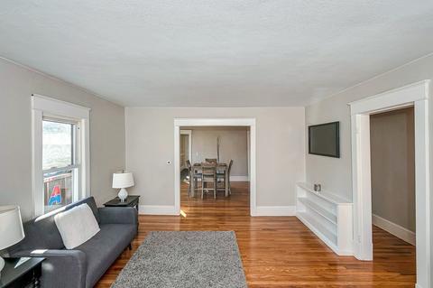 98 Carver St, Springfield, MA 01108 photo 8