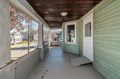 98 Carver St, Springfield, MA 01108 photo 23
