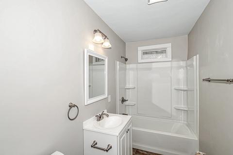 98 Carver St, Springfield, MA 01108 photo 31
