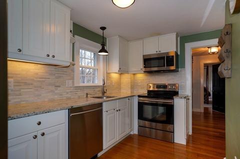 102 Curtis St, Reading, MA 01867 photo 9