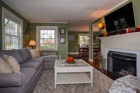 102 Curtis St, Reading, MA 01867 photo 3