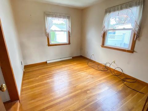 75 Greenpoint Cir, Chicopee, MA 01020 photo 16