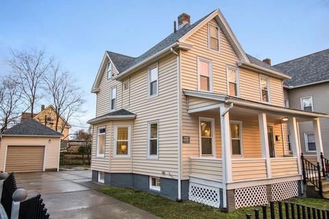 671 Carew St, Springfield, MA 01104 photo 3