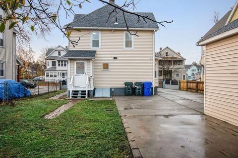 671 Carew St, Springfield, MA 01104 photo 24