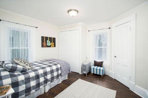 671 Carew St, Springfield, MA 01104 photo 20