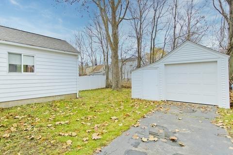74 Penrose St, Springfield, MA 01109 photo 29