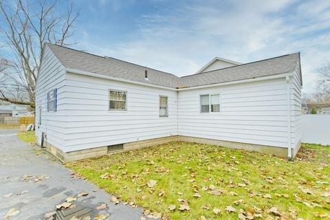 74 Penrose St, Springfield, MA 01109 photo 28