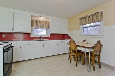 74 Penrose St, Springfield, MA 01109 photo 13