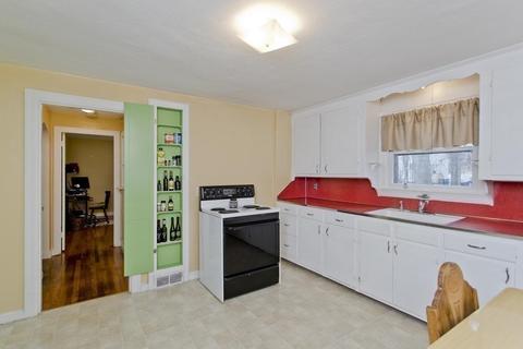74 Penrose St, Springfield, MA 01109 photo 15
