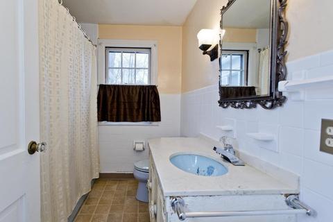 74 Penrose St, Springfield, MA 01109 photo 23