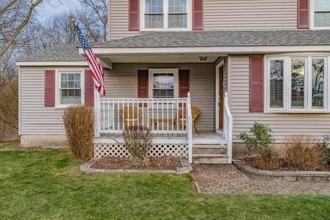 5 Grise Dr, Chicopee, MA 01020 photo 3