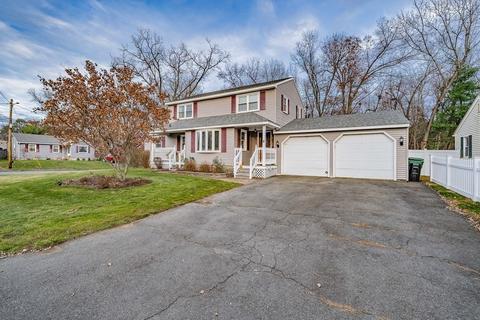 5 Grise Dr, Chicopee, MA 01020 photo 2